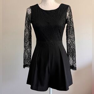 Borderline Lace Romper Jumper Playsuit Black Small NWT